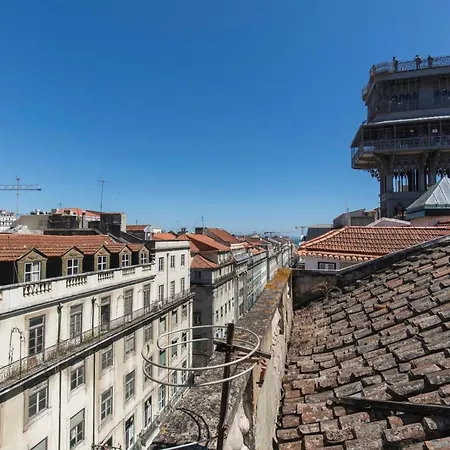 Santa Justa Elevator Apartment *