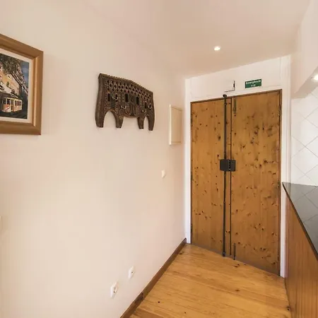 Santa Justa Elevator Apartment