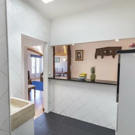 Santa Justa Elevator Apartment Lissabon